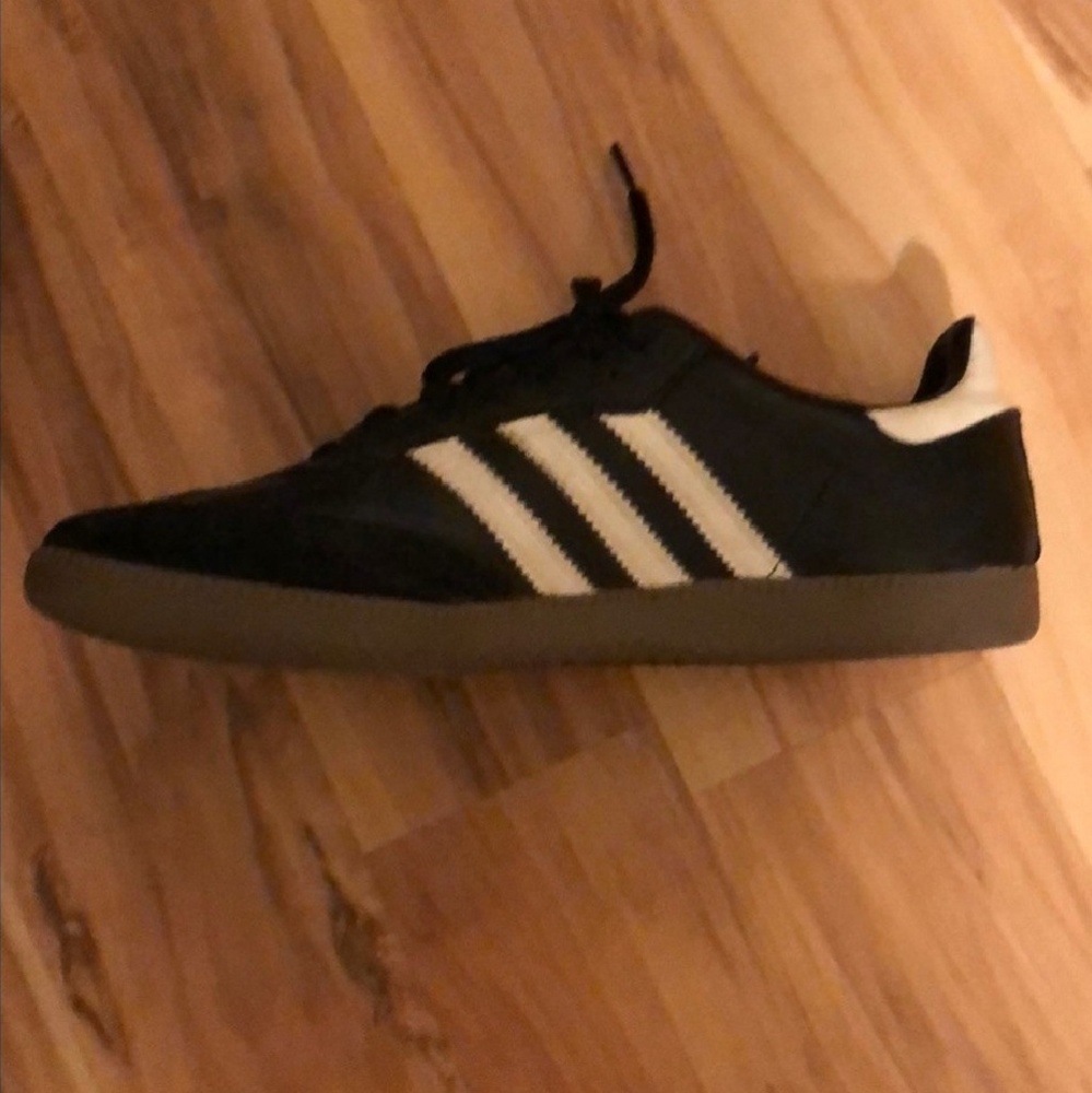 Adidas Samba, new!